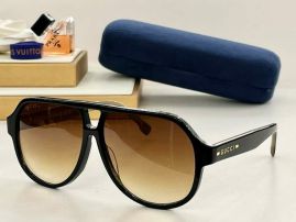 Picture of Gucci Sunglasses _SKUfw54145715fw